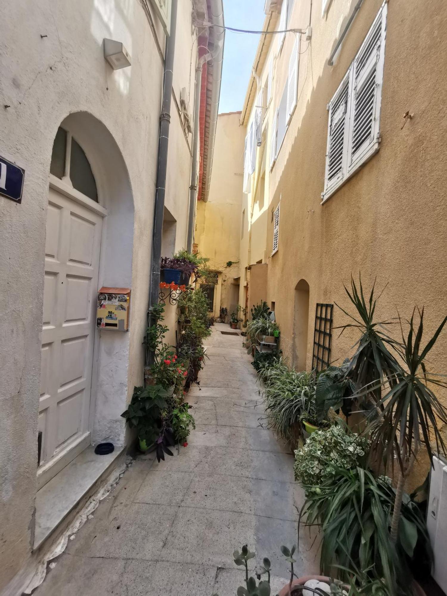 Vieille Ville De Menton Buitenkant foto