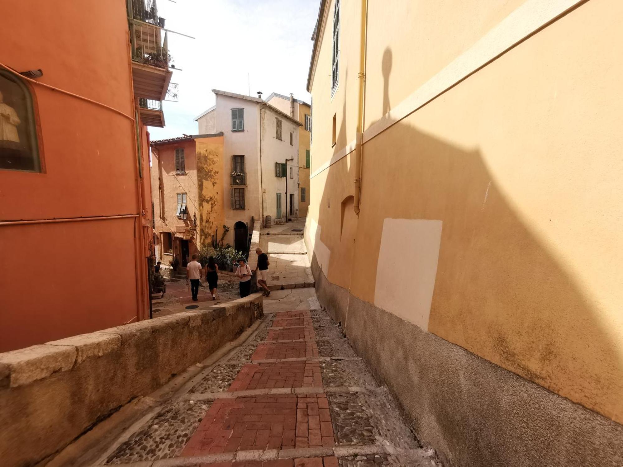 Vieille Ville De Menton Buitenkant foto